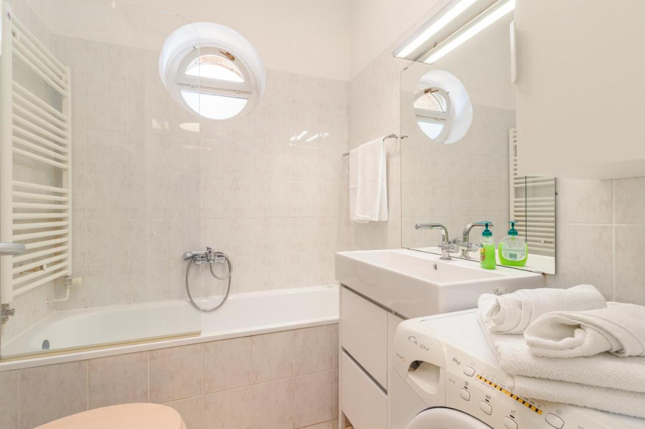 Cubo Appartement Pula Buitenkant foto