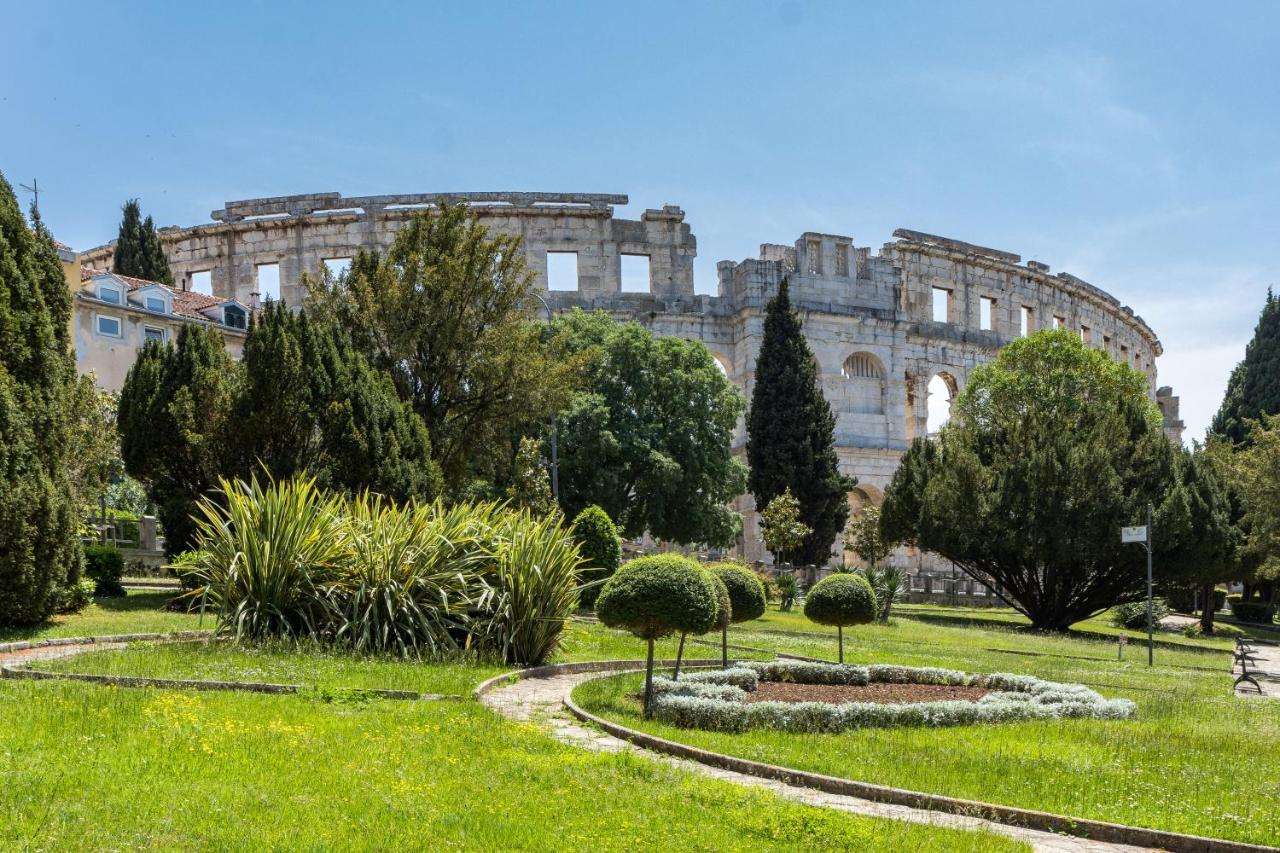 Cubo Appartement Pula Buitenkant foto